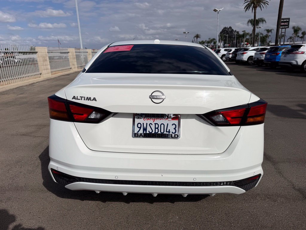 Certified 2025 Nissan Altima 2.5 S FWD image 5