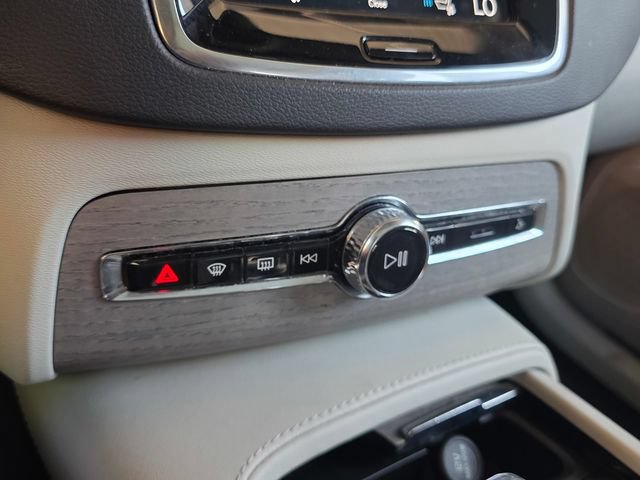 Used 2021 Volvo XC90 T8 Inscription w/ Advanced Package AWD/4WD image 21