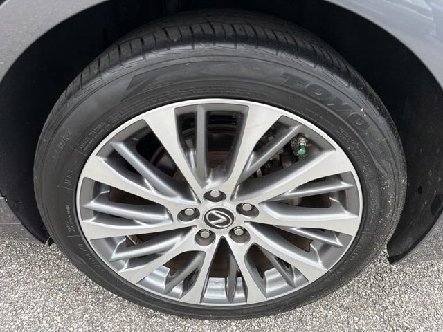 Used 2019 Lexus ES 350 w/ Premium Package FWD image 33