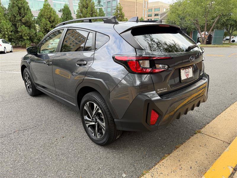 Used 2024 Subaru Crosstrek 2.0i Premium AWD/4WD image 11
