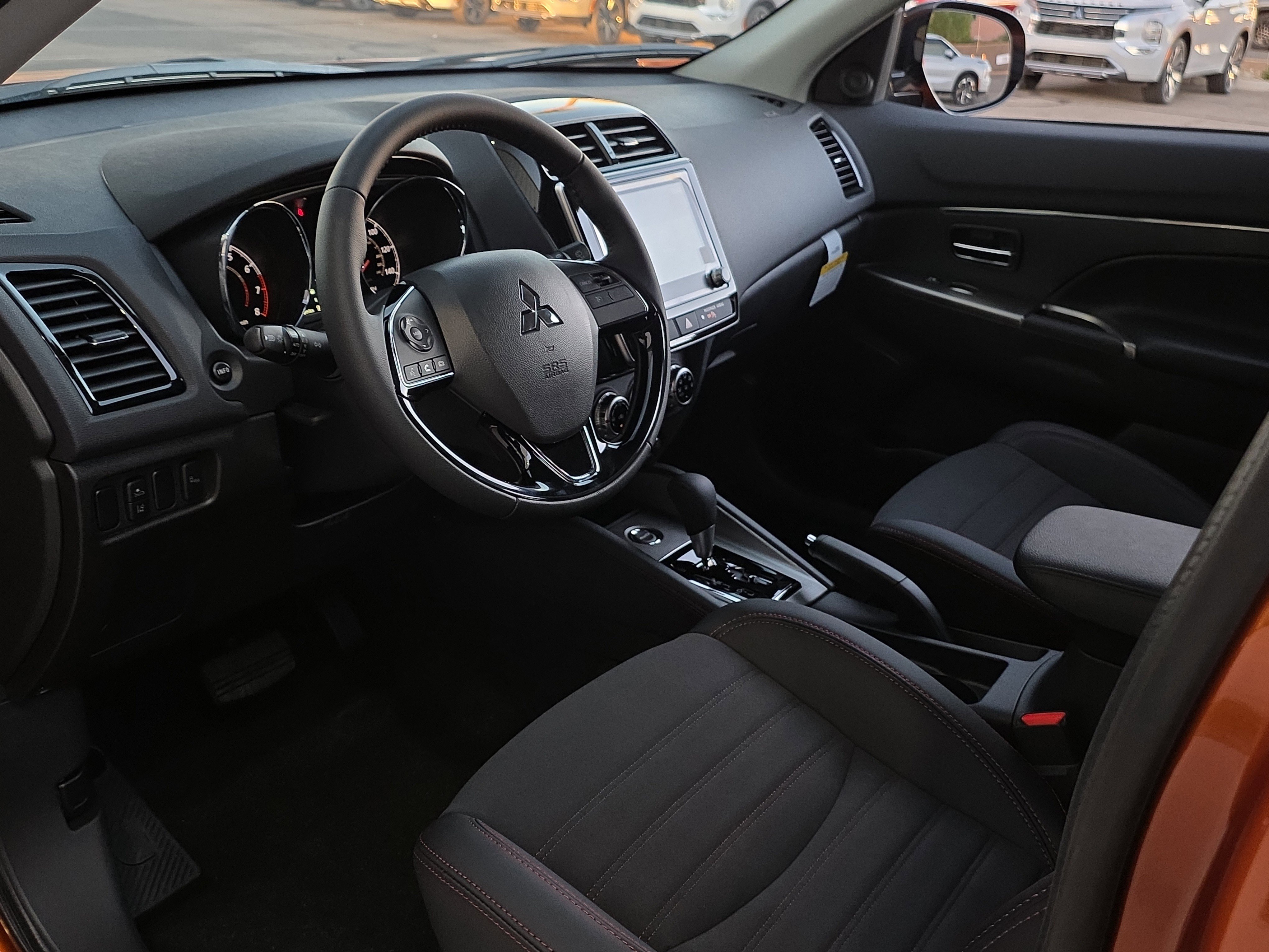 New 2025 Mitsubishi Outlander Sport SE image 10