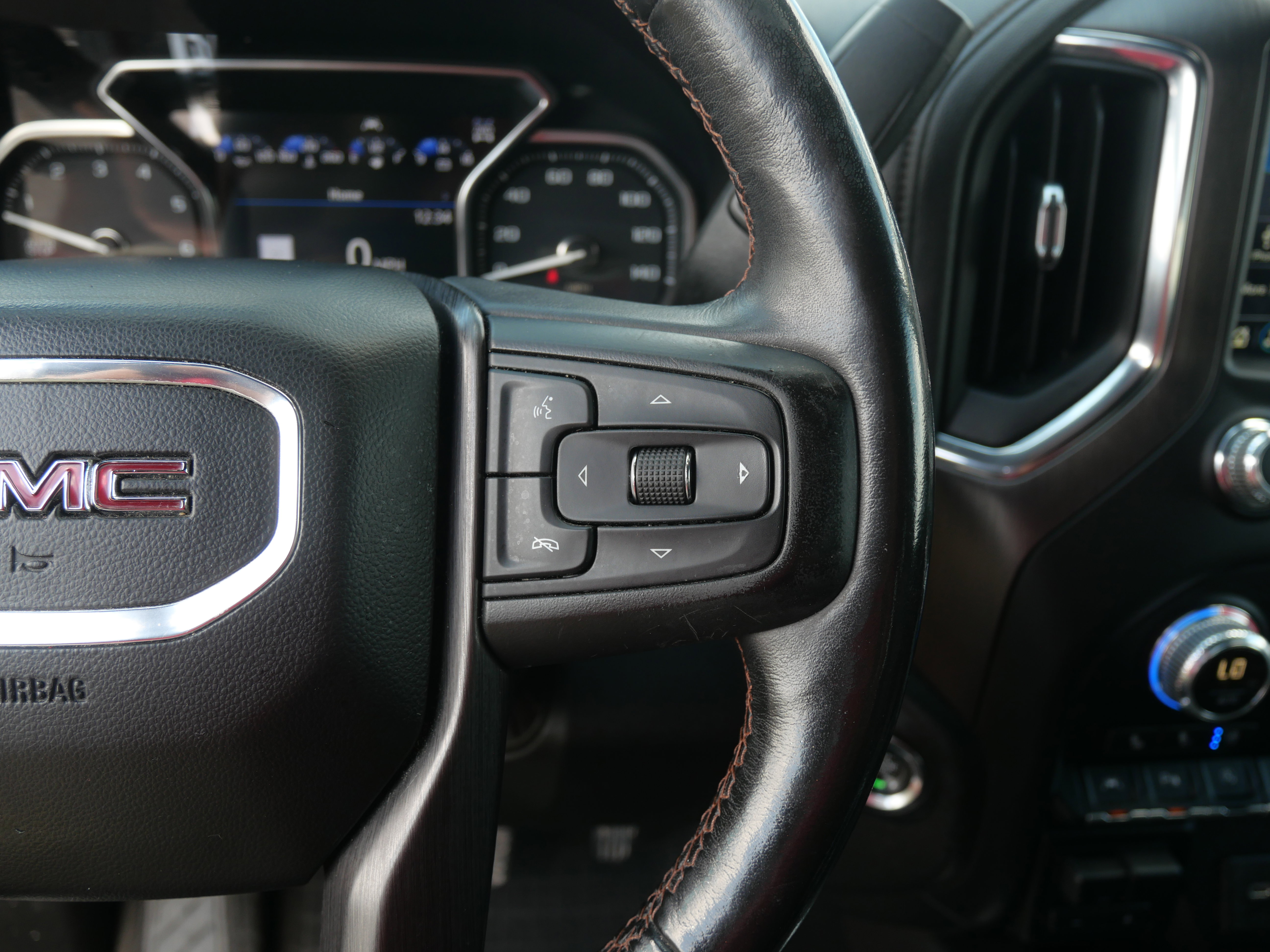 Used 2019 GMC Sierra 1500 AT4 w/ AT4 Premium Package image 14