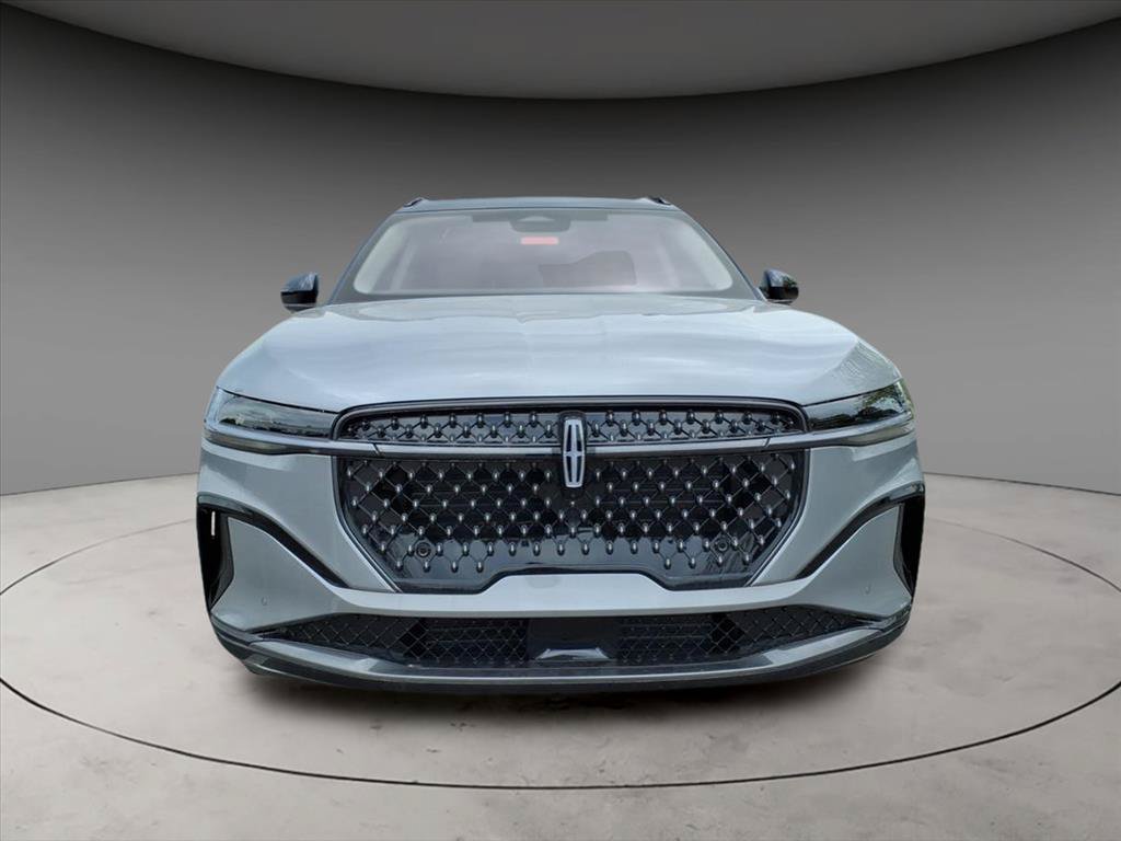 New 2025 Lincoln Nautilus Reserve w/ Jet Appearance Package AWD/4WD image 11
