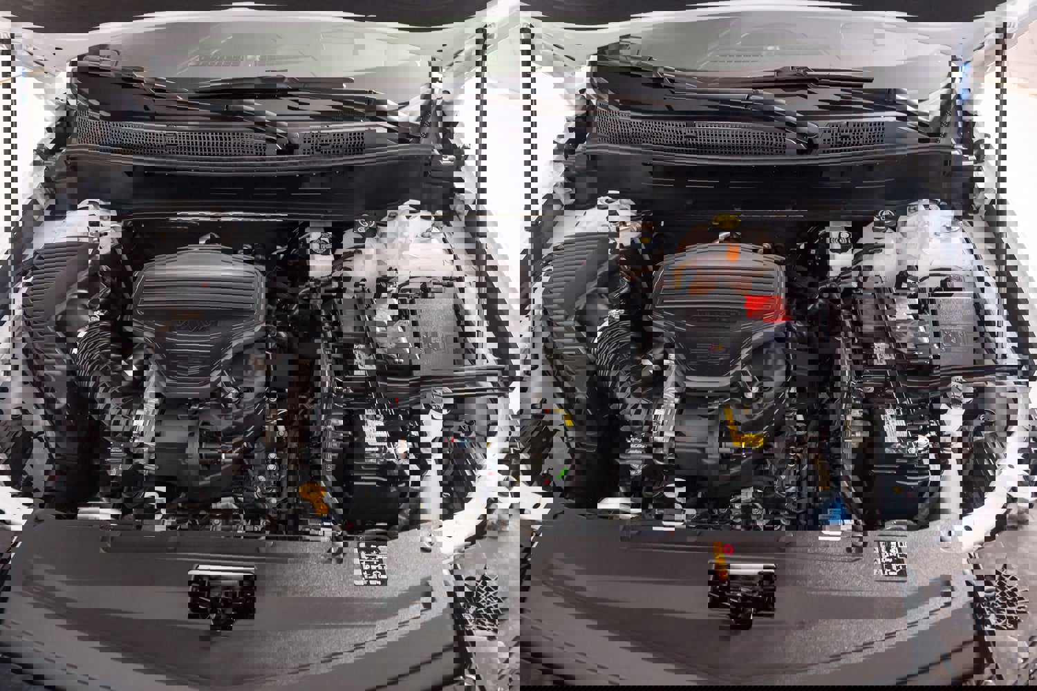 Used 2024 Cadillac XT6 Sport w/ Technology Package image 38