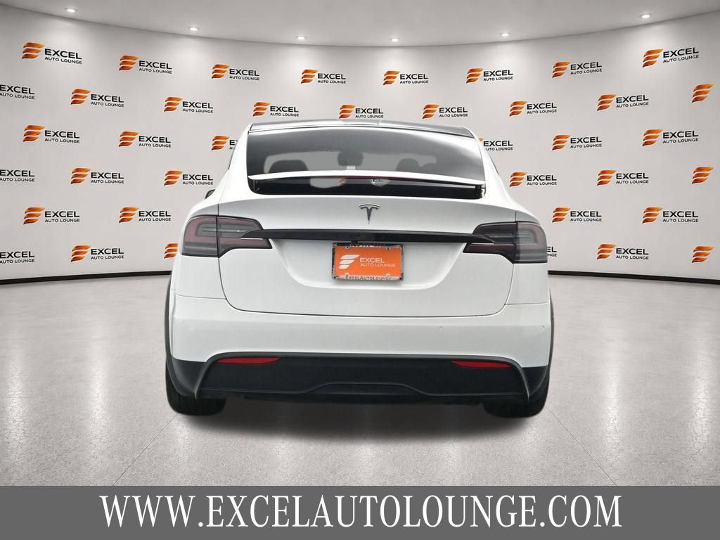 Used 2022 Tesla Model X AWD/4WD image 4