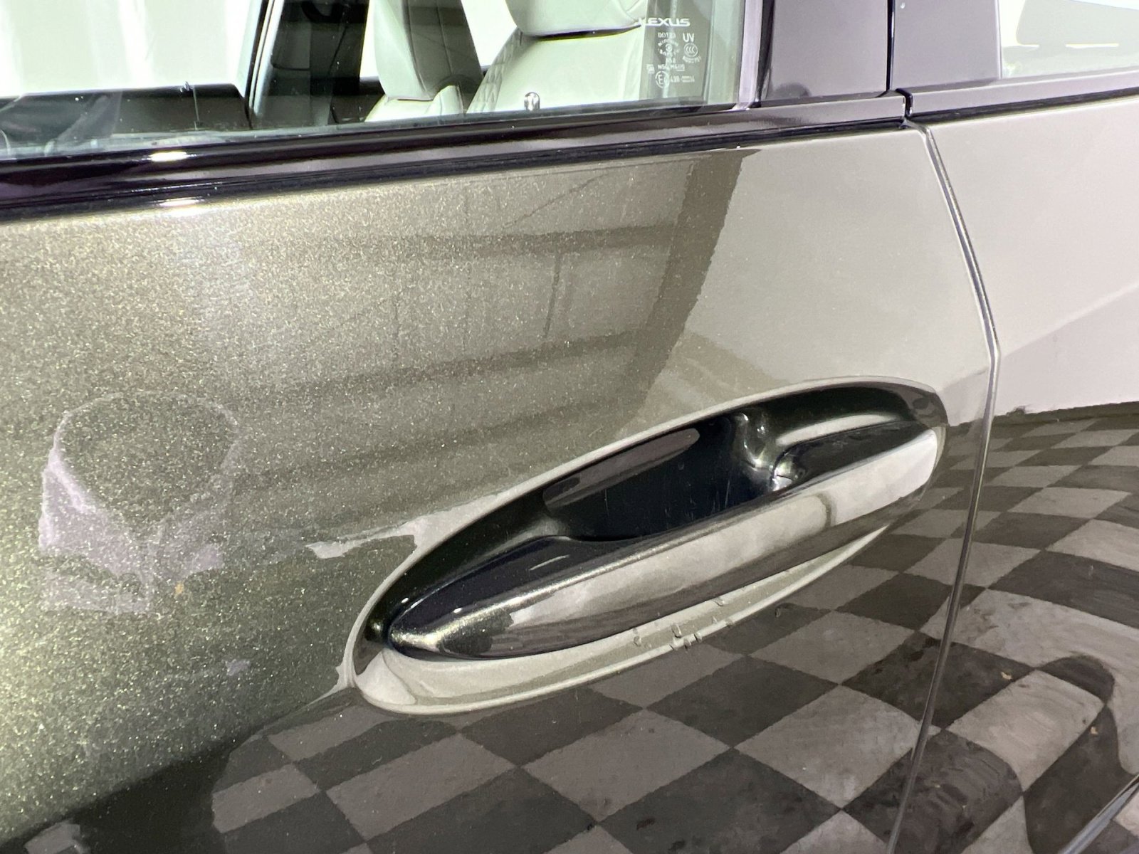 Used 2020 Lexus UX 250h w/ Accessory Package 2 image 15