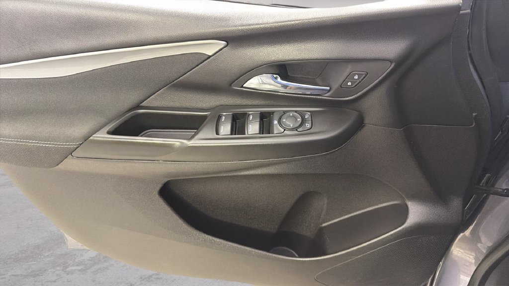 Certified 2023 Chevrolet Bolt LT w/ Driver Confidence Package FWD image 25