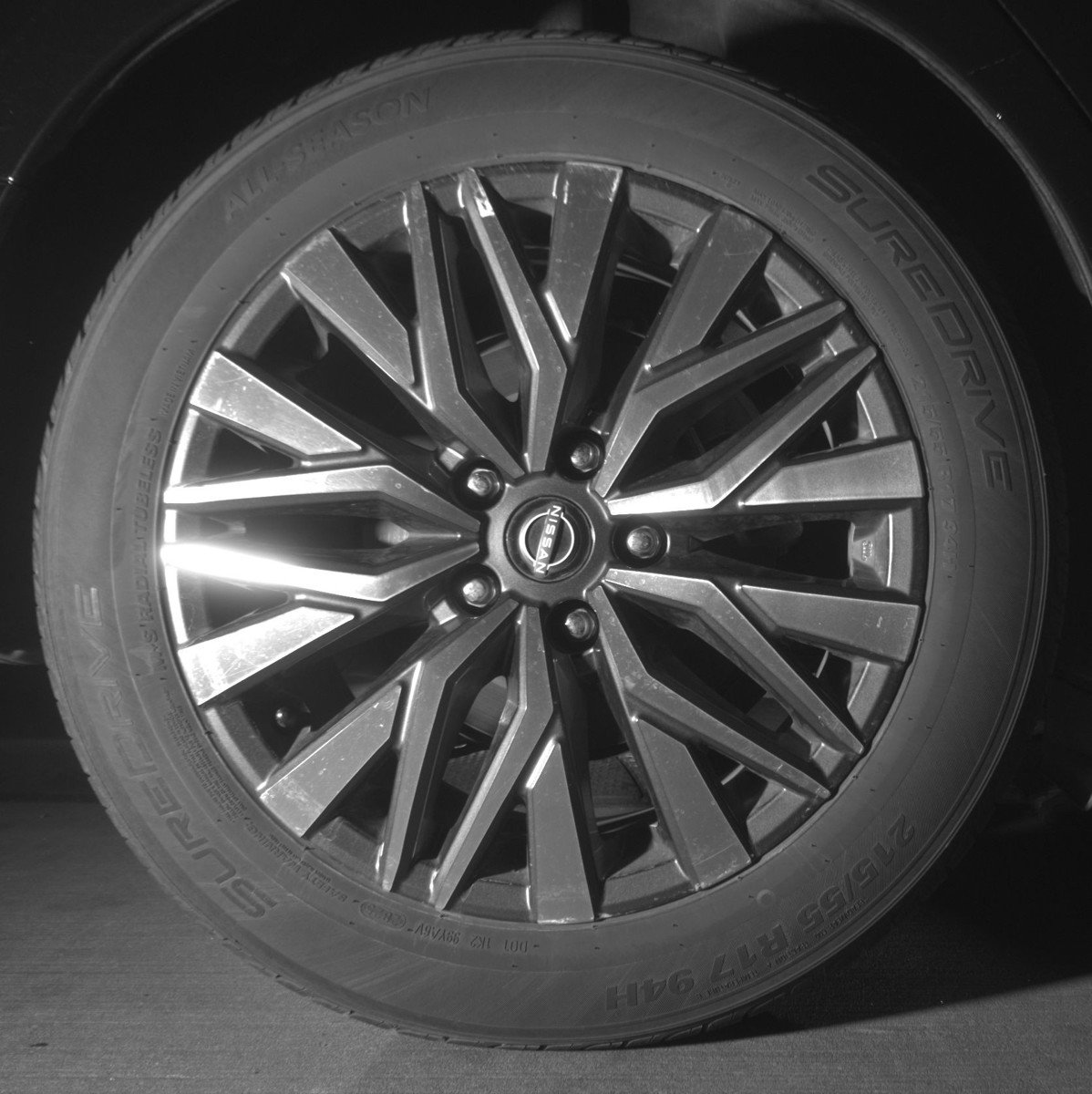 Used 2025 Nissan Altima 2.5 SV FWD image 15