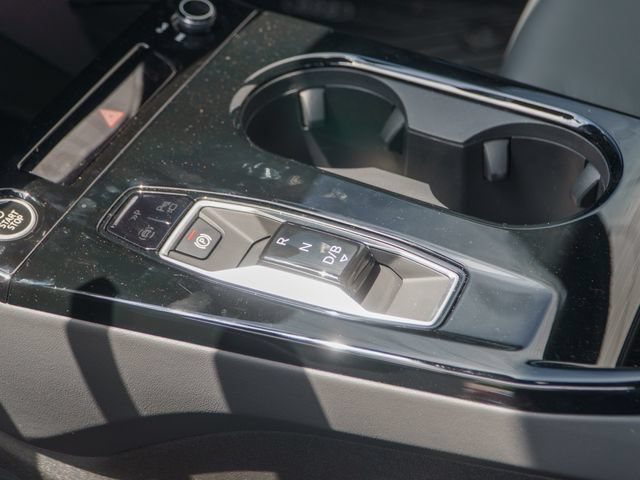 New 2027 Audi Q6 e-tron Premium Plus AWD/4WD image 12