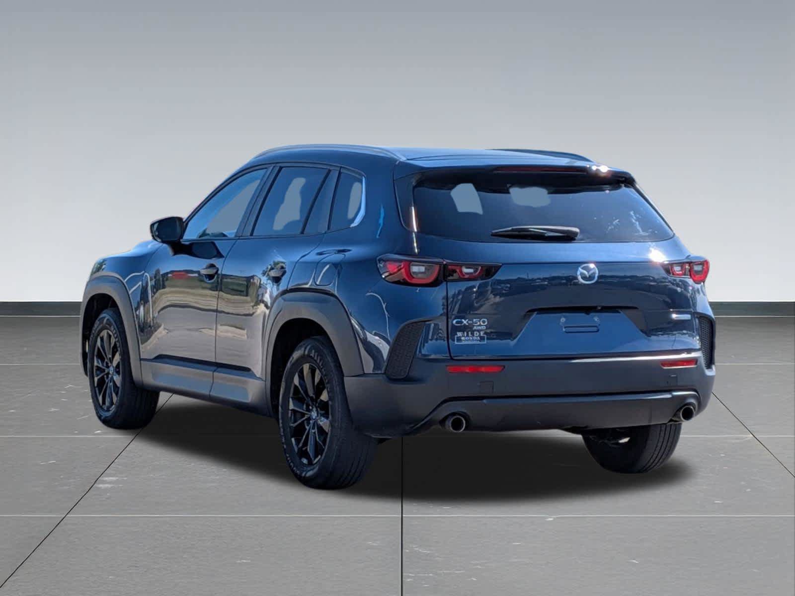 Used 2024 MAZDA CX-50 AWD 2.5 S w/ Preferred Package image 3