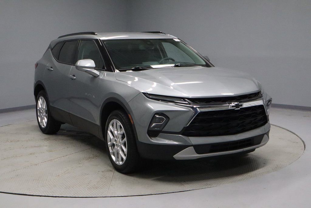 Used 2024 Chevrolet Blazer LT w/ Convenience Package image 1
