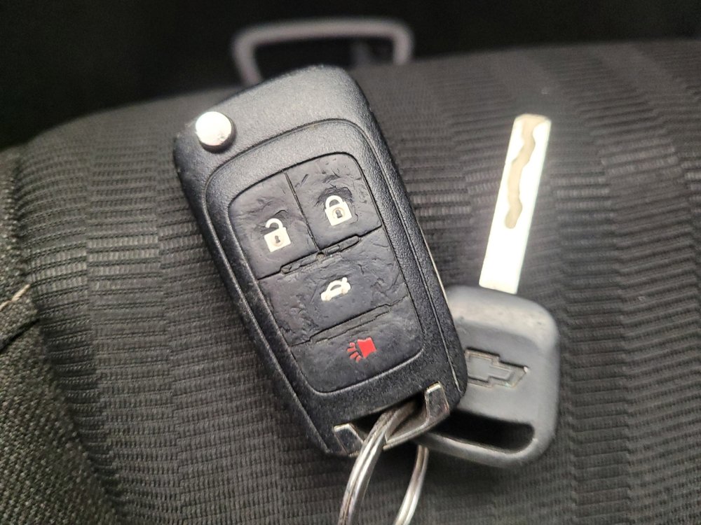 Used 2014 Chevrolet Camaro LS RWD image 32
