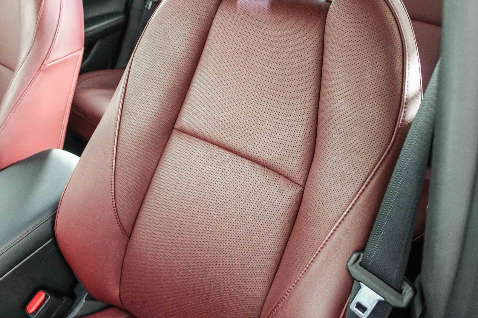 Used 2025 MAZDA MAZDA3 s image 25