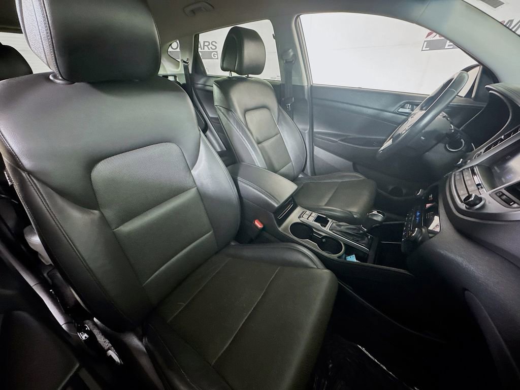 Used 2016 Hyundai Tucson Limited image 29