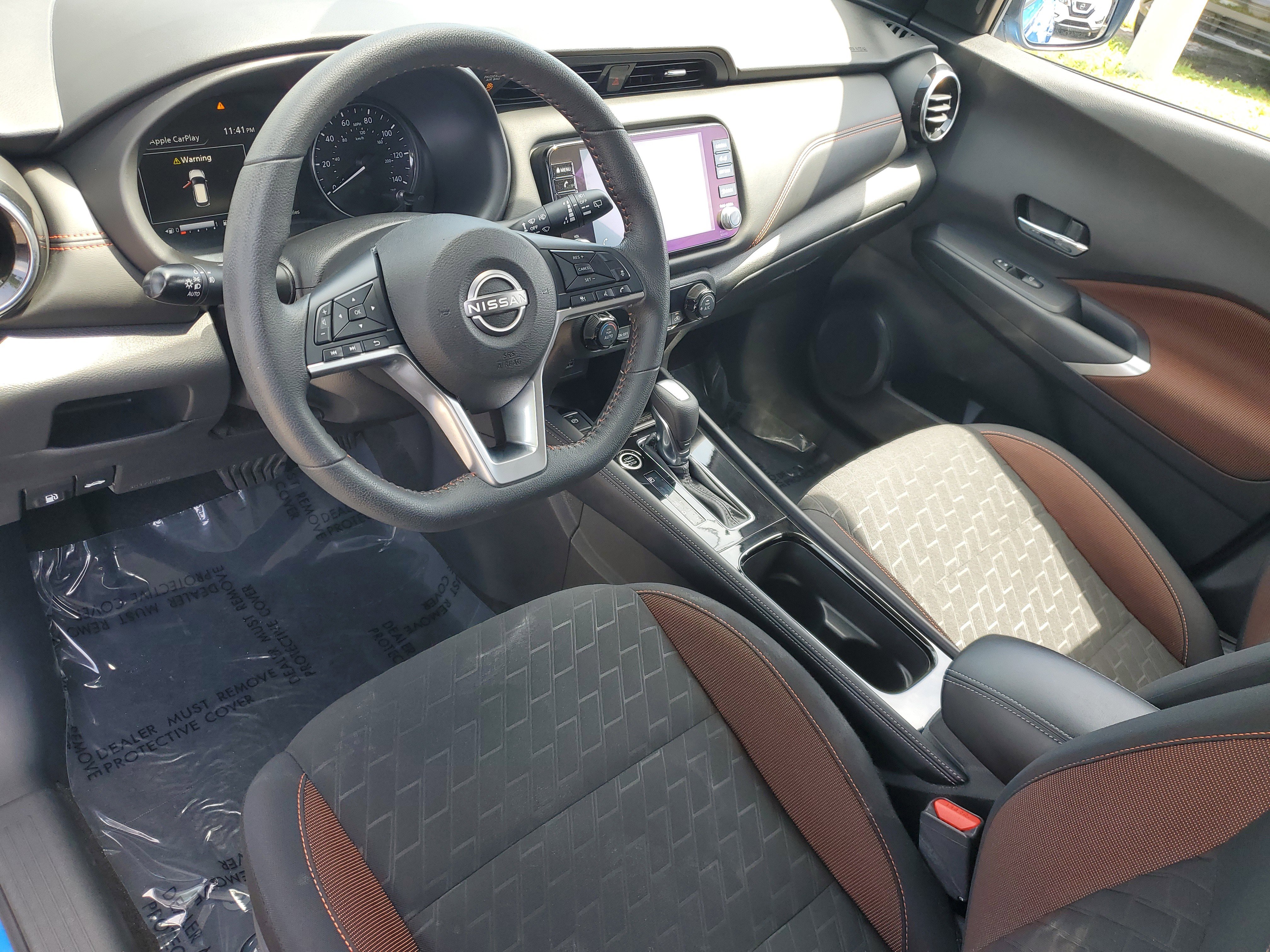 Certified 2023 Nissan Kicks SR image 7