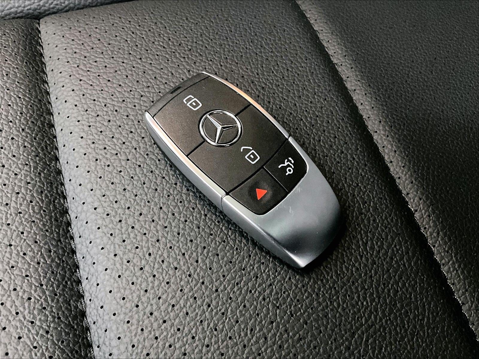 Used 2026 Mercedes-Benz GLE 450 4MATIC image 12