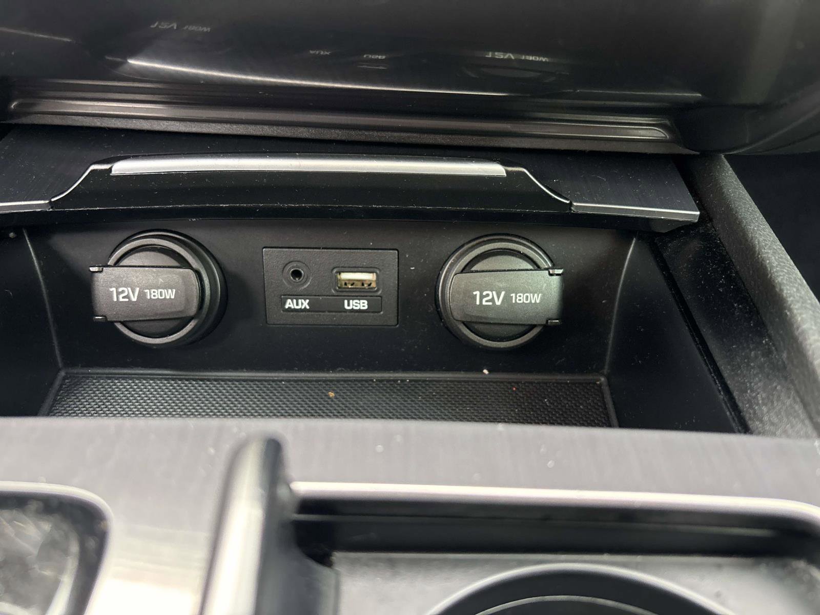 Used 2015 Hyundai Genesis 3.8 w/ Option Group 02 image 27