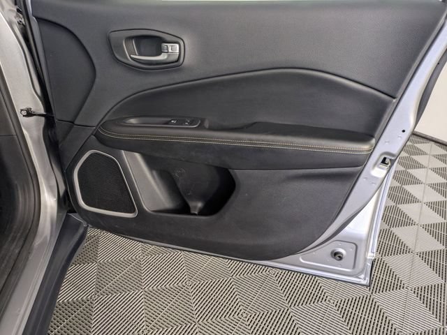 Used 2019 Jeep Compass Latitude w/ Popular Equipment Group FWD image 34