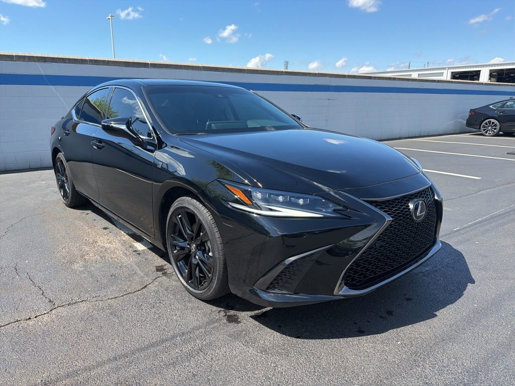 Used 2025 Lexus ES 300h F Sport w/ Accessory Package (Z1) FWD image 7