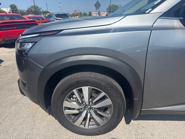 Certified 2024 Nissan Pathfinder SL AWD/4WD image 10