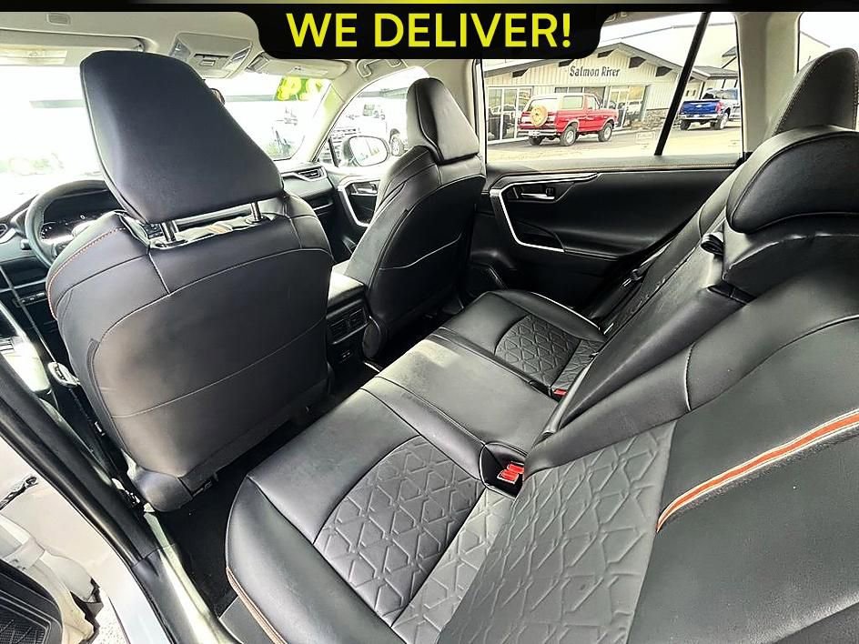 Used 2024 Toyota RAV4 Adventure AWD/4WD image 15