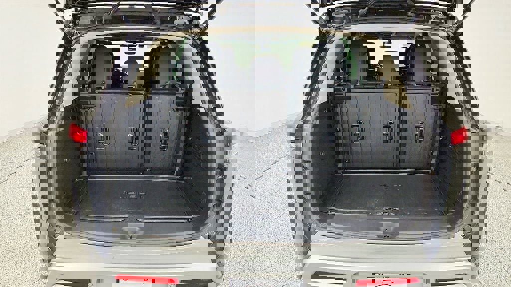 Used 2023 Nissan Pathfinder Platinum w/ Lighting Package (N93) image 23