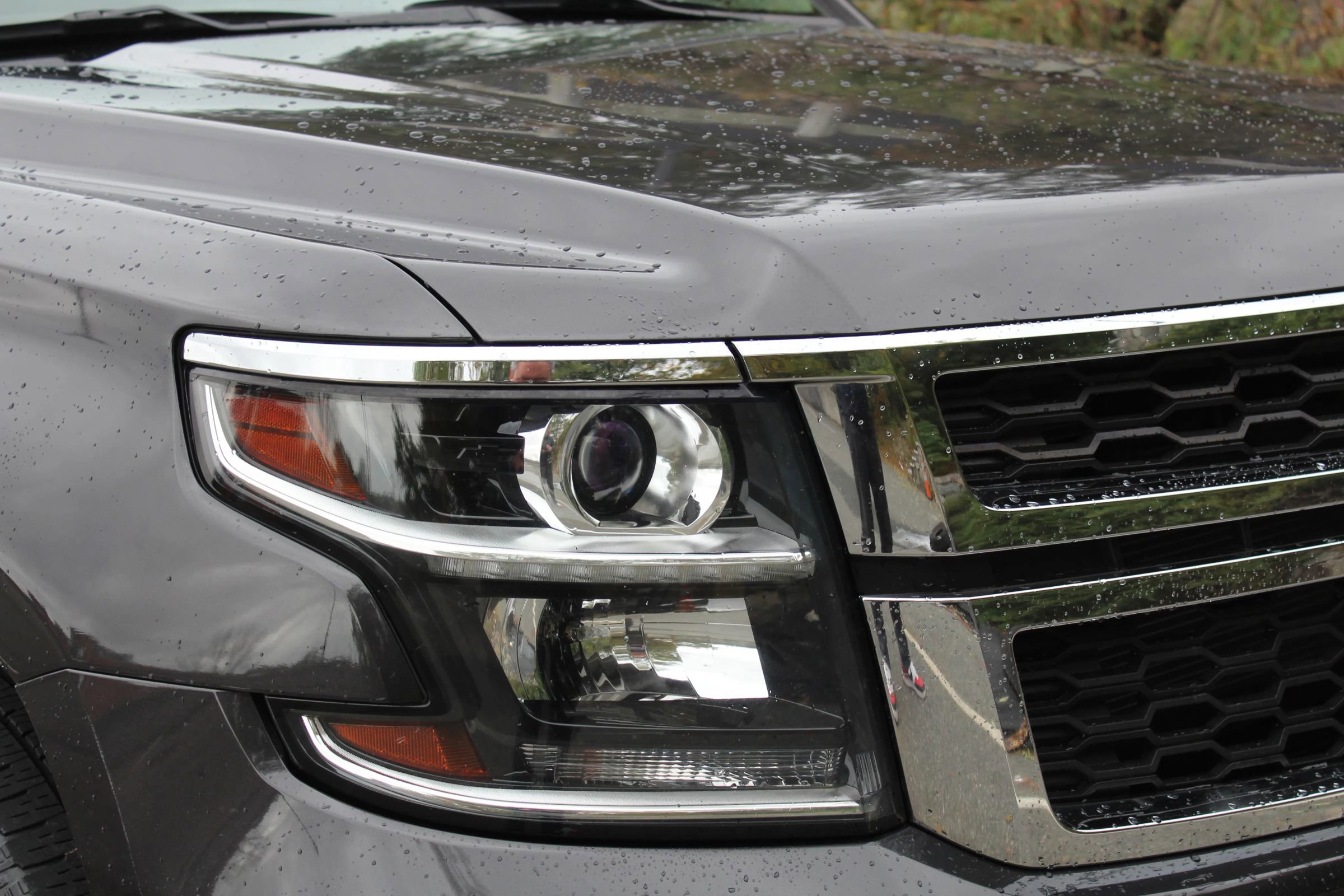 Used 2015 Chevrolet Suburban LT image 43