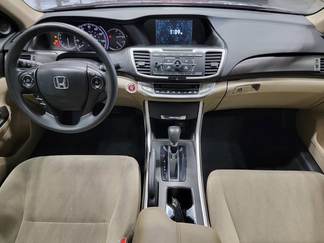 Used 2014 Honda Accord EX image 16