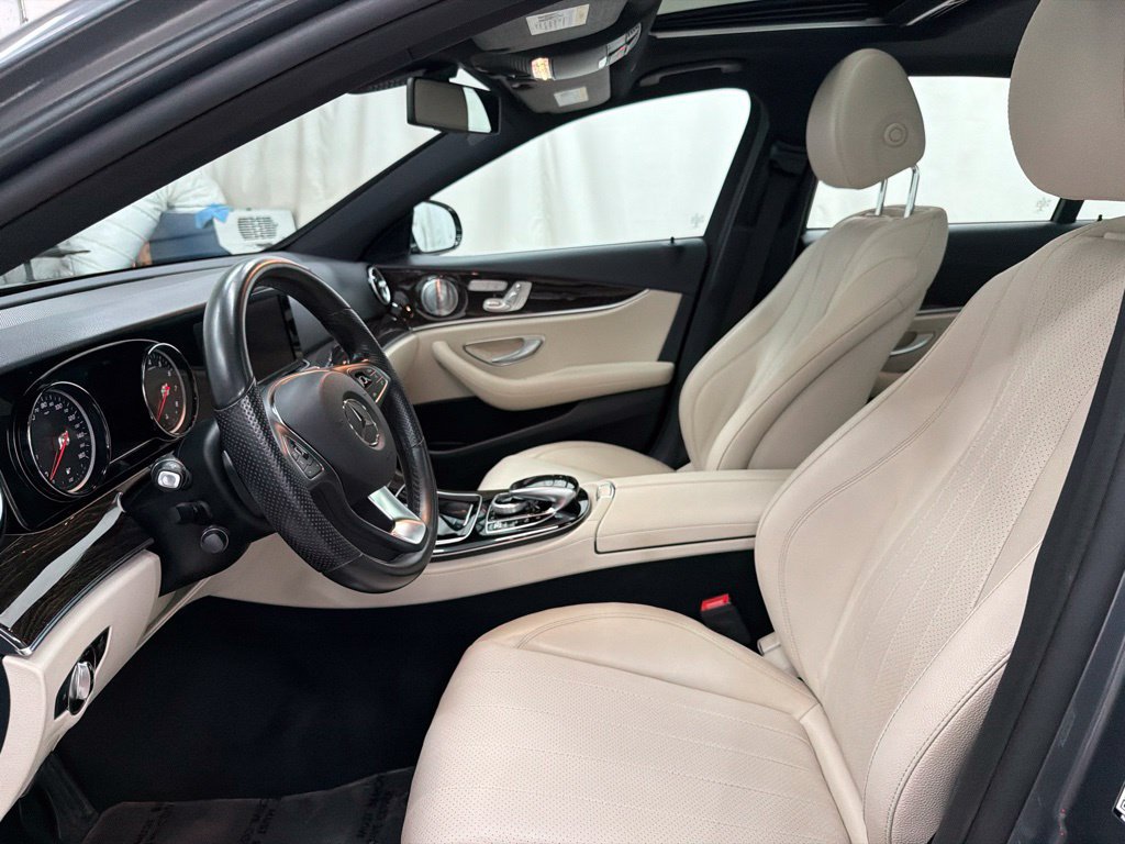 Used 2018 Mercedes-Benz E 300 image 12