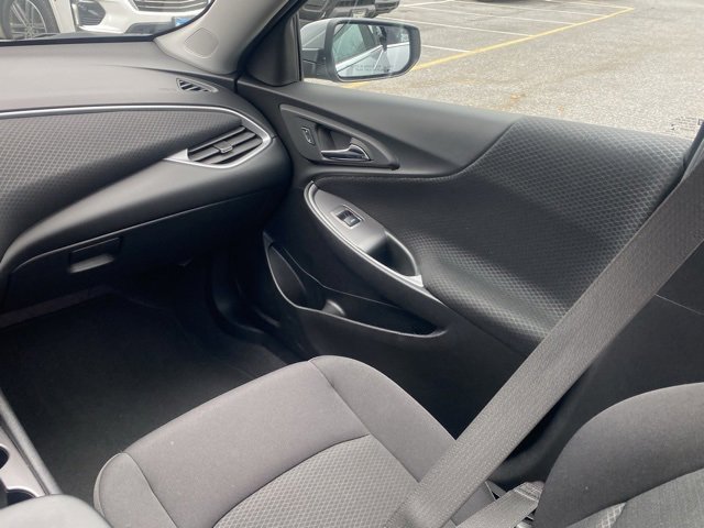Used 2025 Chevrolet Malibu RS image 31