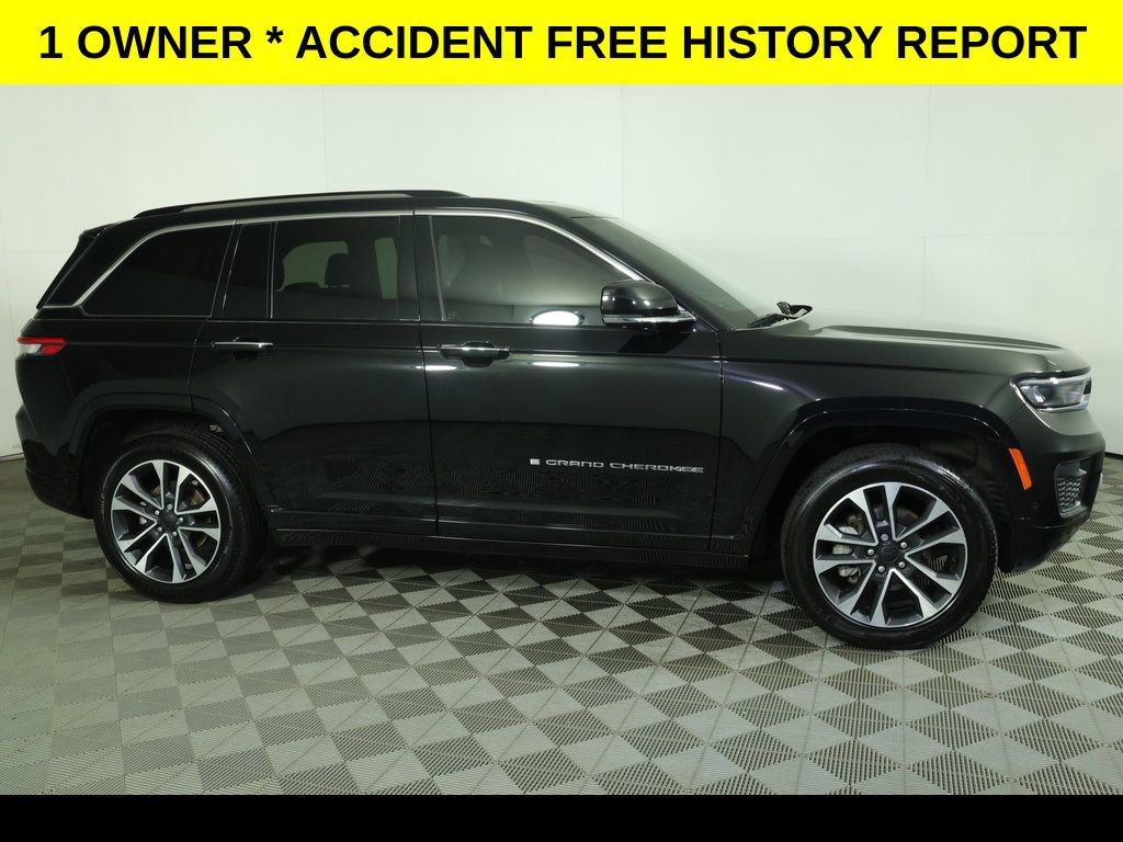Used 2022 Jeep Grand Cherokee Overland w/ Adv Protech Group III AWD/4WD image 2