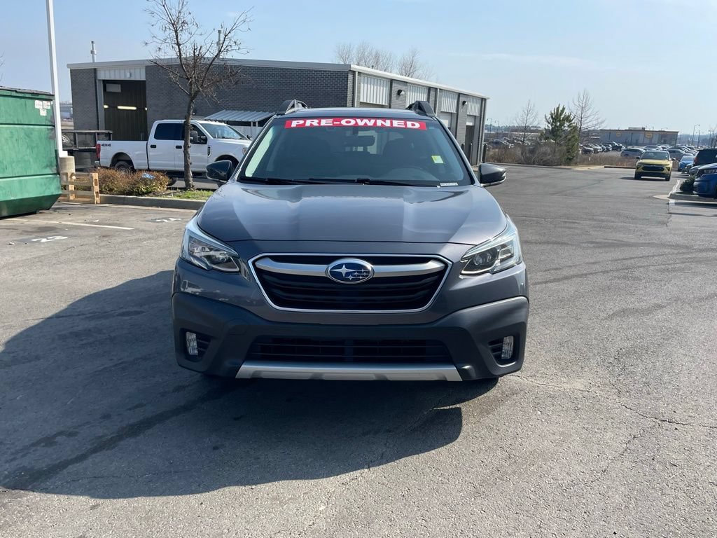 Used 2022 Subaru Outback Limited AWD/4WD image 2