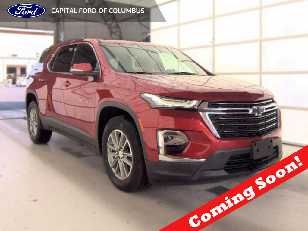 Used 2023 Chevrolet Traverse LT AWD/4WD image 1
