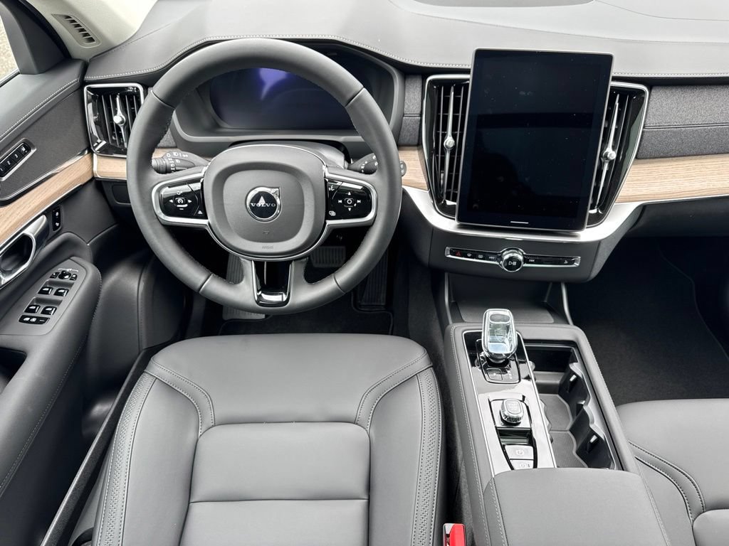 New 2026 Volvo XC90 B6 Plus w/ Protection Package AWD/4WD image 22