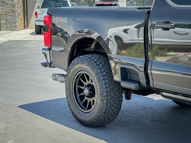 Used 2024 Ford F350 Lariat image 5