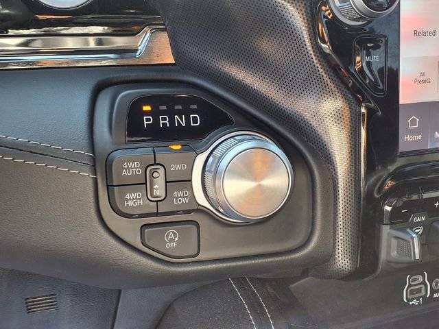 Used 2026 RAM 1500 Limited w/ Body Color Bumper Group AWD/4WD image 7
