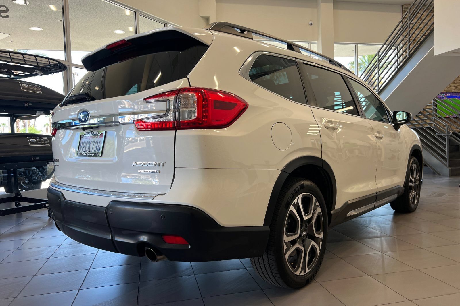 Certified 2024 Subaru Ascent Limited w/ Technology Package AWD/4WD image 5