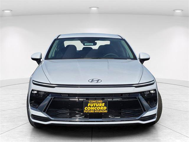 New 2025 Hyundai Sonata SEL image 3