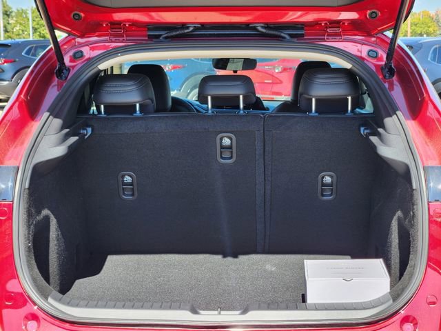 New 2025 MAZDA CX-30 AWD 2.5 S w/ Select Sport Pkg image 18
