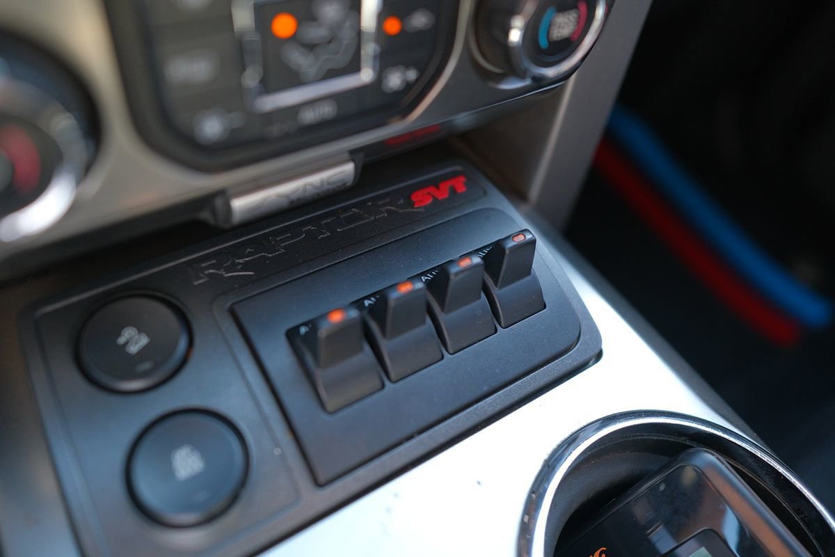 Used 2013 Ford F150 Raptor w/ Luxury Equipment Group AWD/4WD image 26
