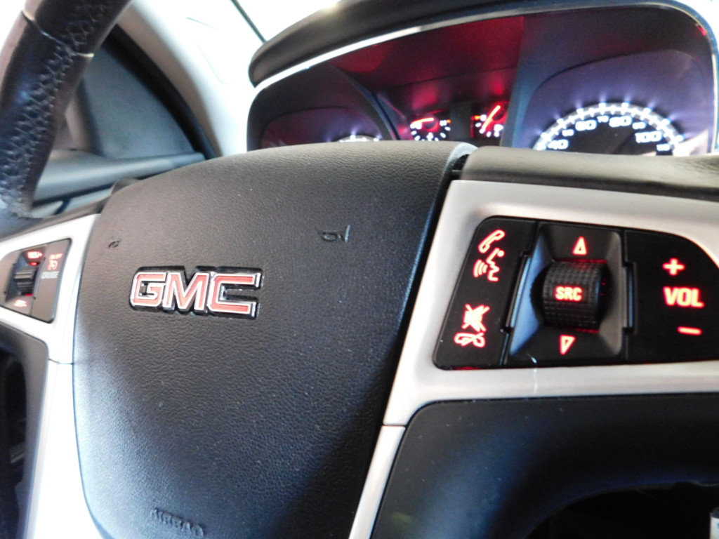Used 2015 GMC Terrain SLE w/ Convenience Package AWD/4WD image 17