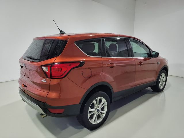 Used 2019 Ford Escape SE image 20