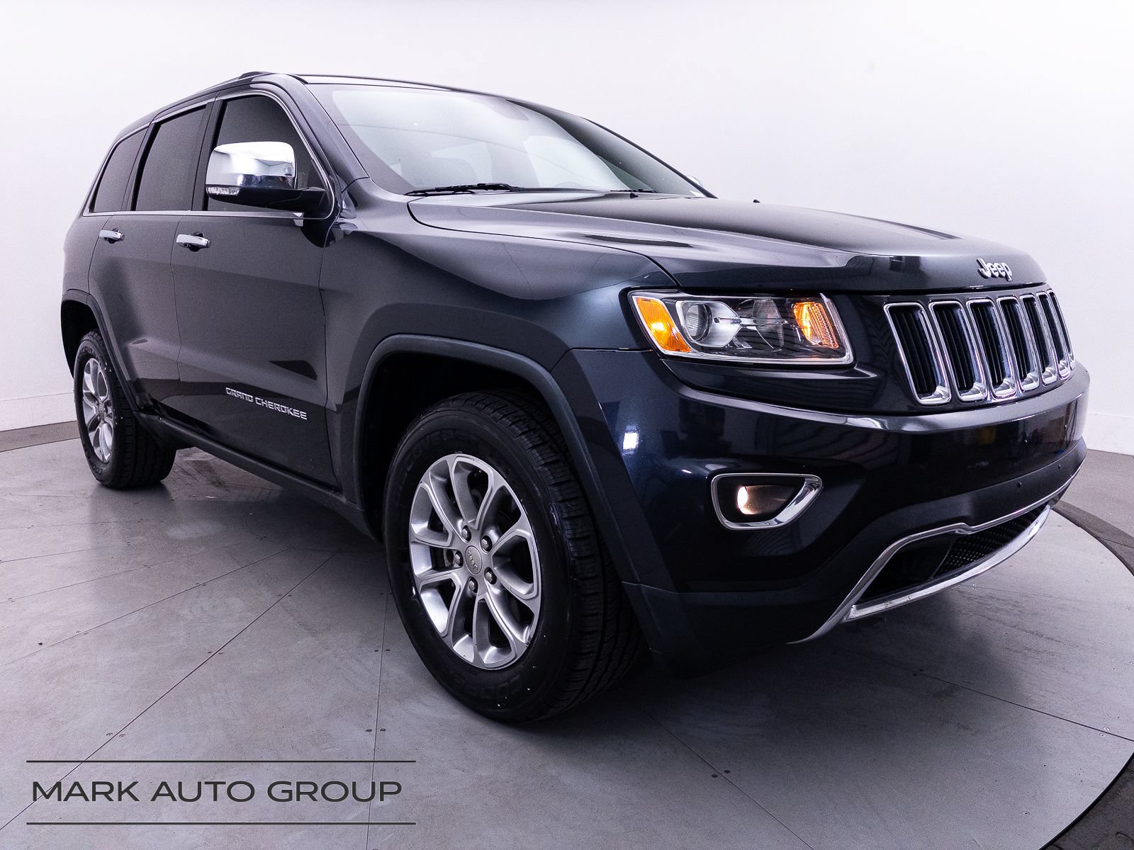 Used 2016 Jeep Grand Cherokee Limited AWD/4WD image 1