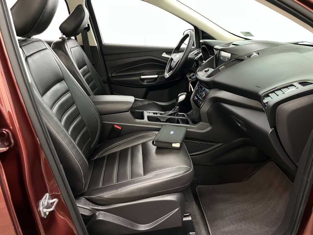 Used 2018 Ford Escape SEL AWD/4WD image 35