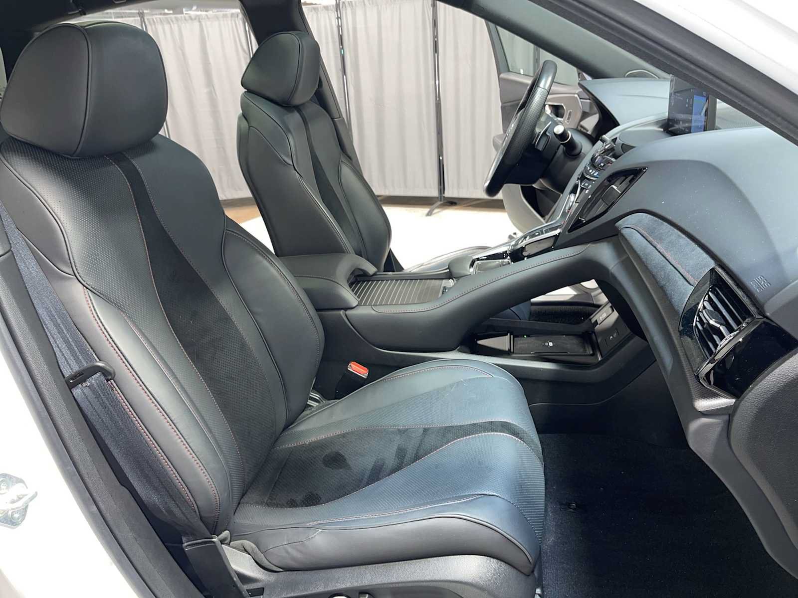 Certified 2024 Acura RDX w/ Advance Package AWD/4WD image 14