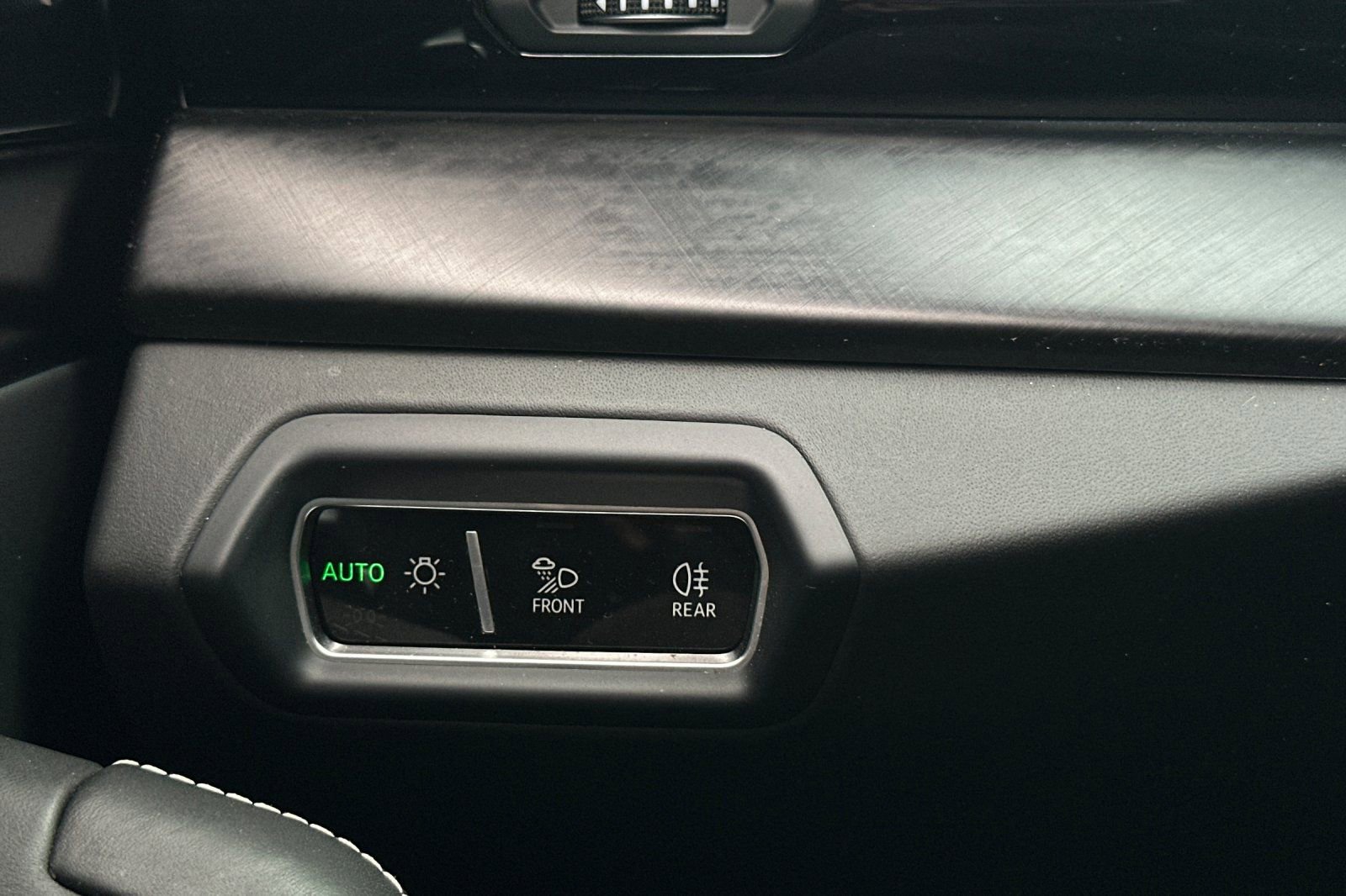 Used 2022 Lamborghini Urus image 32