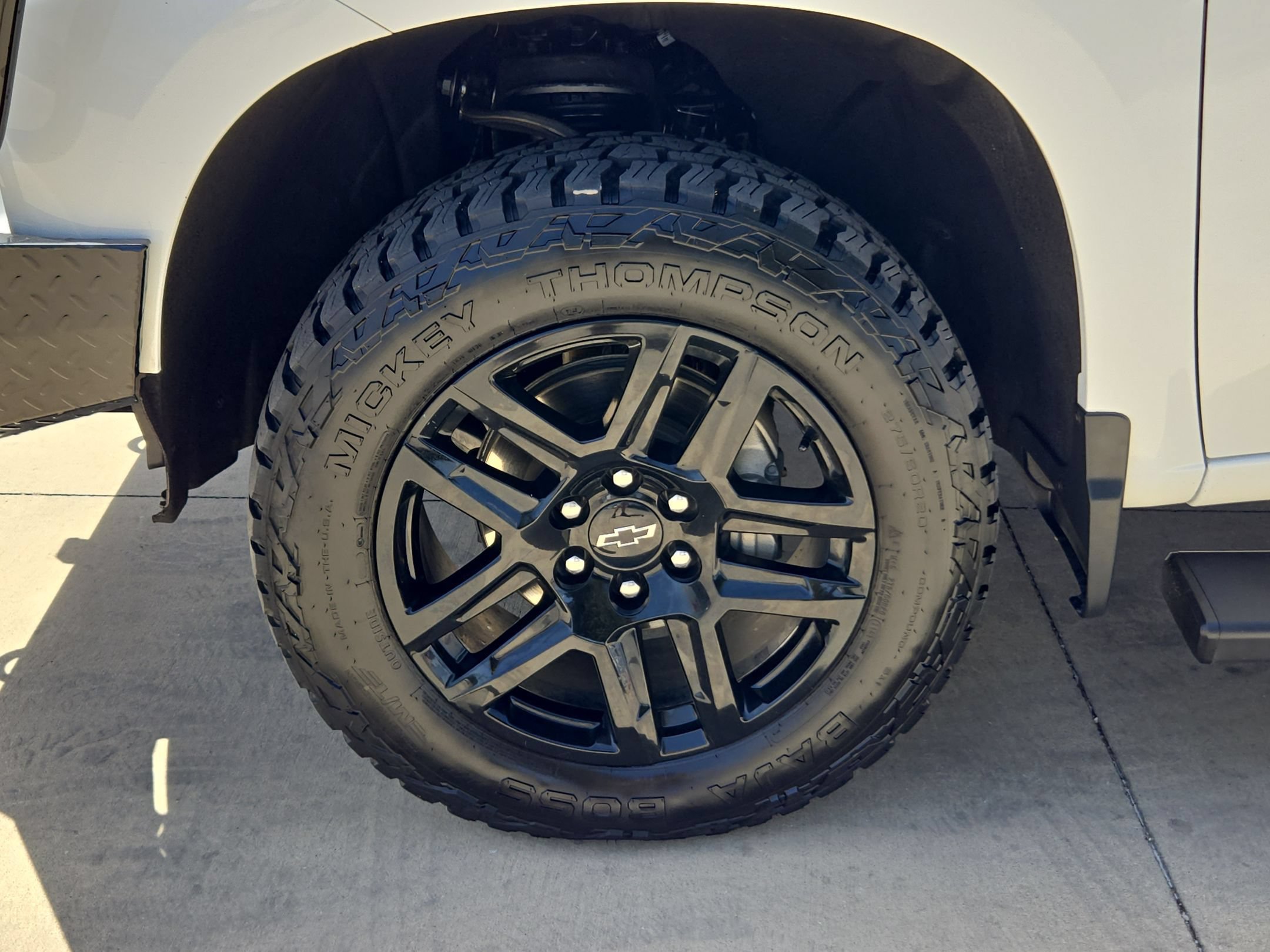 Certified 2025 Chevrolet Silverado 1500 Custom AWD/4WD image 25