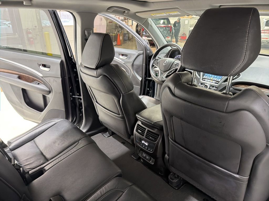 Used 2020 Acura MDX SH-AWD w/ Technology Package image 29
