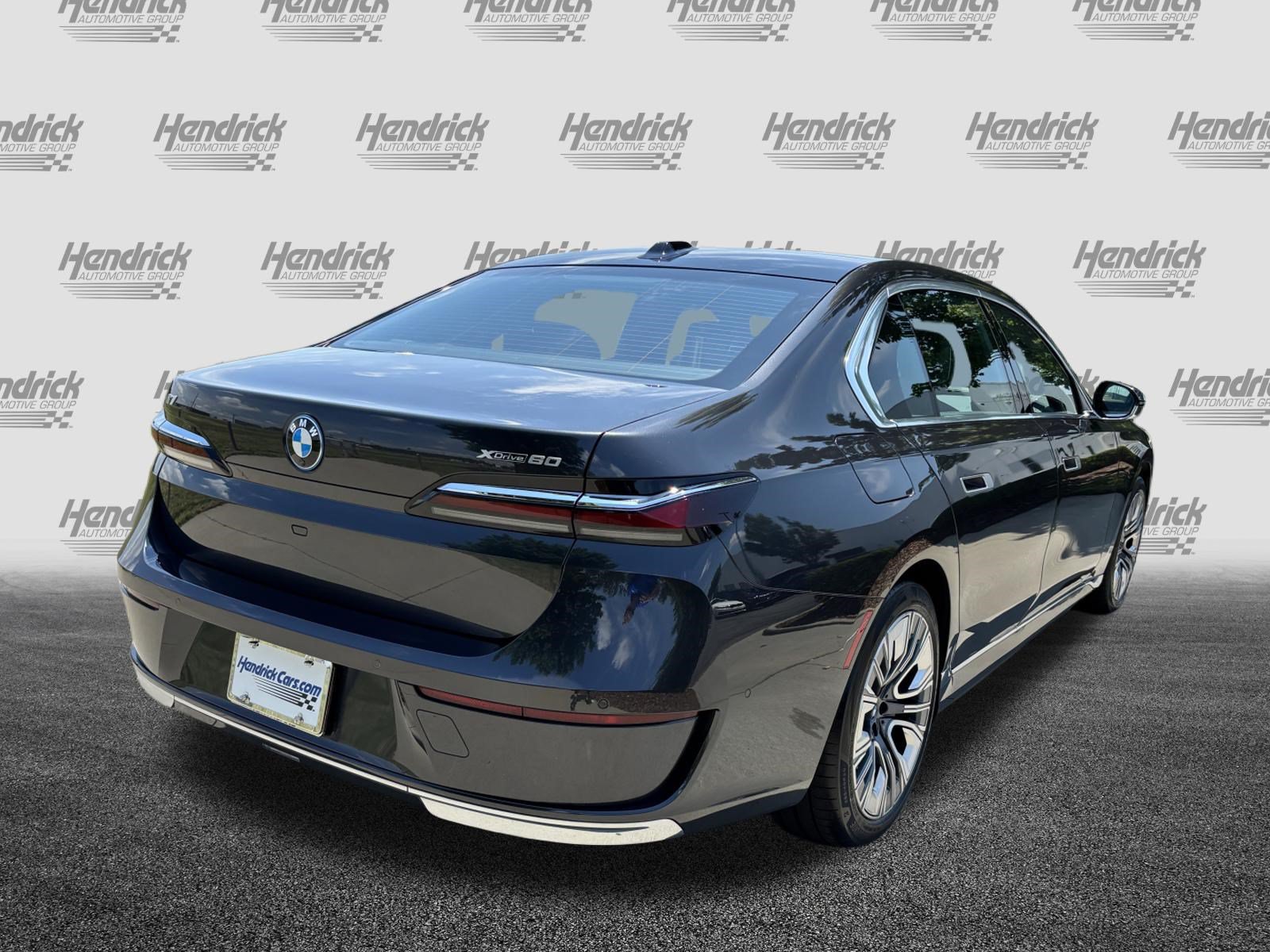 Certified 2023 BMW i7 xDrive60 AWD/4WD image 10