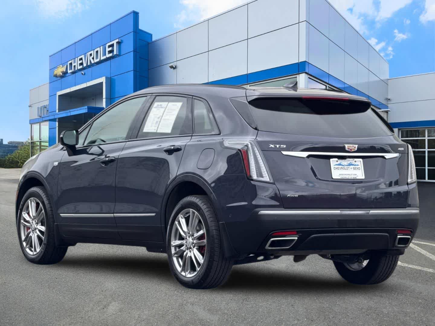 Used 2025 Cadillac XT5 Sportv w/ Technology Package AWD/4WD image 6